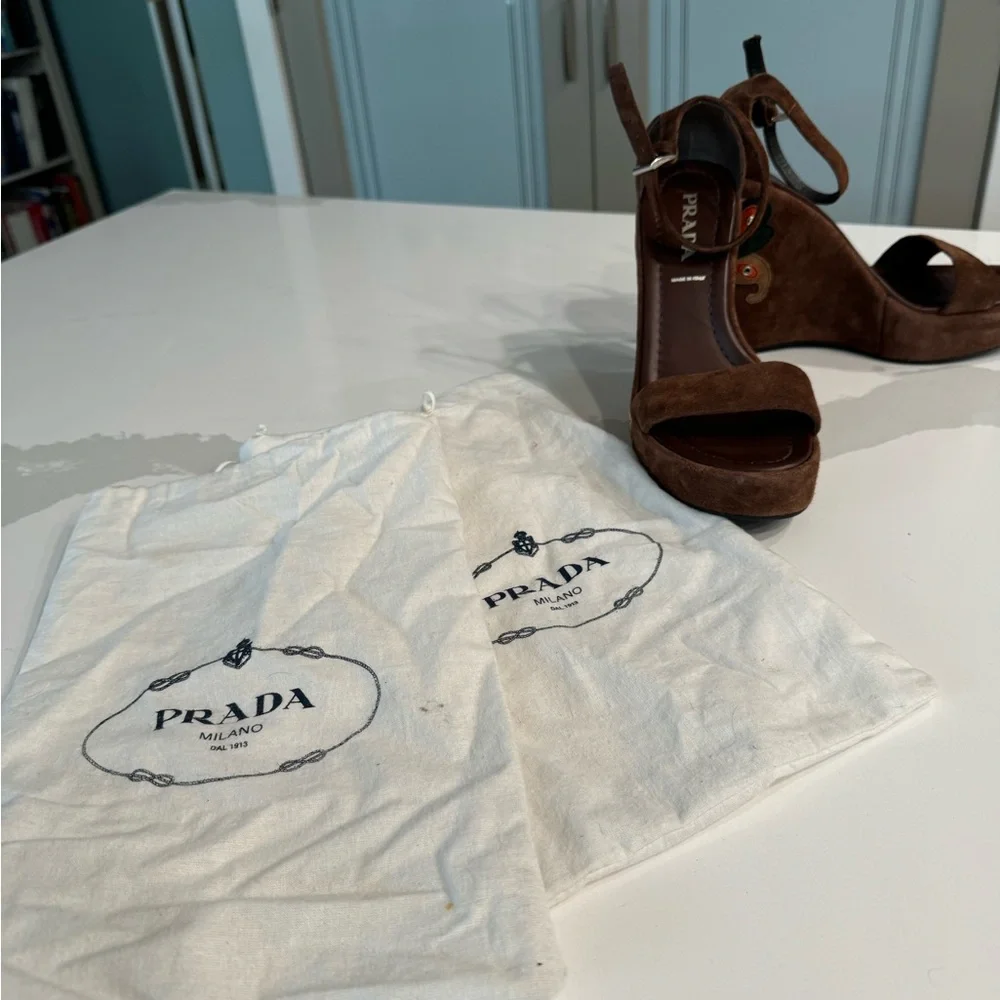 Prada suede wedge sandals. Size 37.5 US 7.5 - Picture 7 of 16